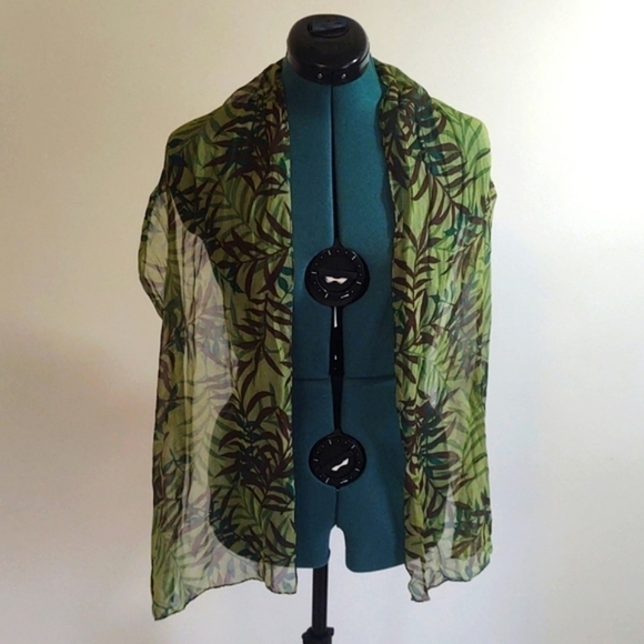 Kenneth Cole Botanical Print Green Silk Scarf - Picture 1 of 9